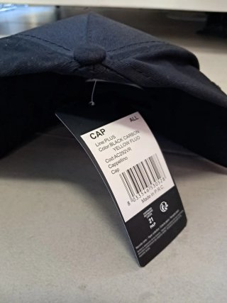 Cappello U-Power con visiera