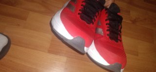 Zapatillas Adidas Running Rojas y Plateadas