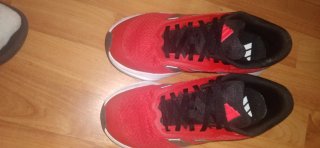 Zapatillas Adidas Running Rojas y Plateadas
