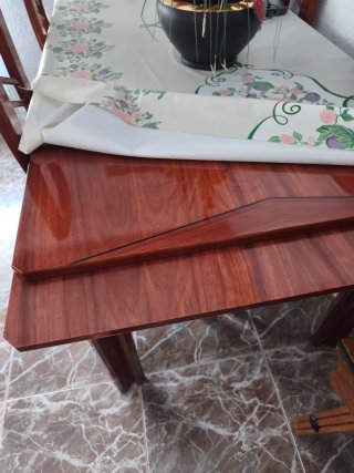 Juego de mesa y sillas de comedor