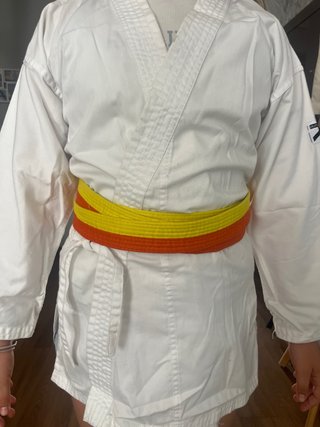 Kimono Karate Blanco talla 9-10 y Cinturones