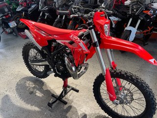 Beta Xtrainer 300 2027 Roja Enduro/Motocross