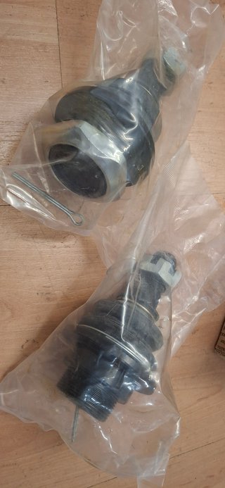 Rótula Suspensión Nissan Navara D22