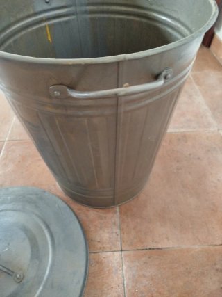 Cubo 40 cm ancho por 45 cm alto
