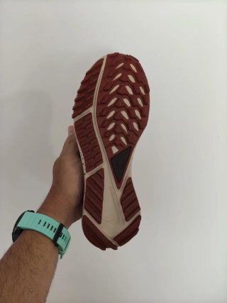 T39 Nike React Pegasus Trail 4  Rojas