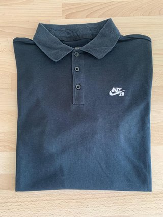 Polo Nike SB Negro