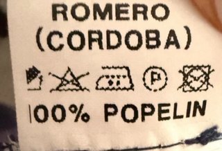 Traje de flamenca azul marino con volantes