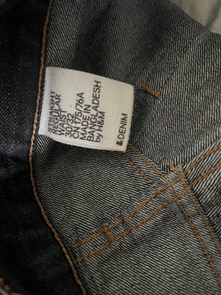 Jeans H&M Talla 42-44 Azul Oscuro