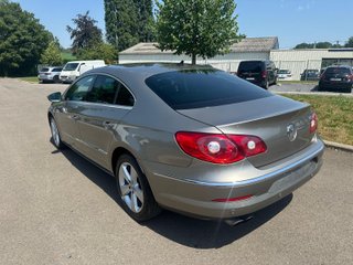 Volkswagen Passat CC 2011