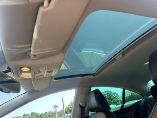 Volkswagen Passat CC 2011