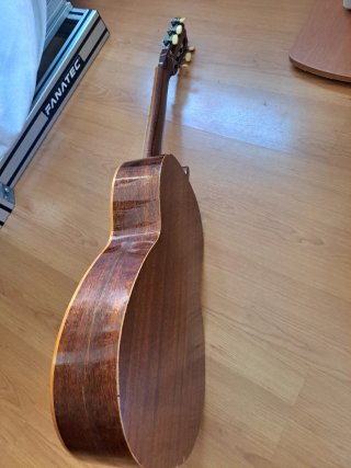 Guitarra española infantil
