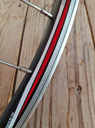 Rueda Syncross delantera 26" V-Brake Doble Pared