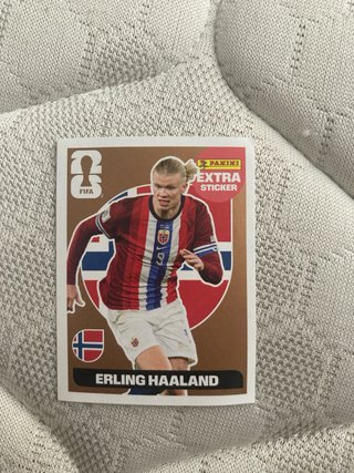 Cromos M2026: Messi, L. Yamal, Haaland y Valverde.