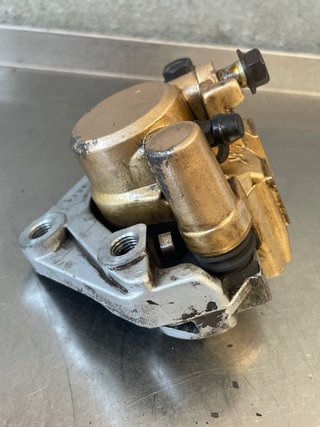 Pinza Freno Trasera Yamaha YBR125 2005