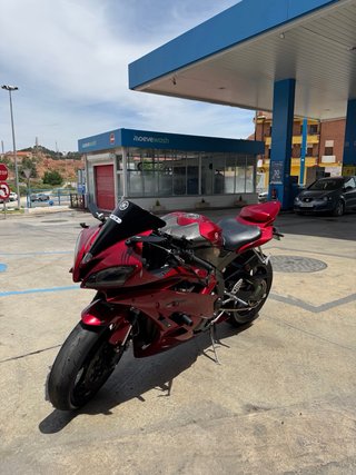 Yamaha R6 2007 “Negociable”