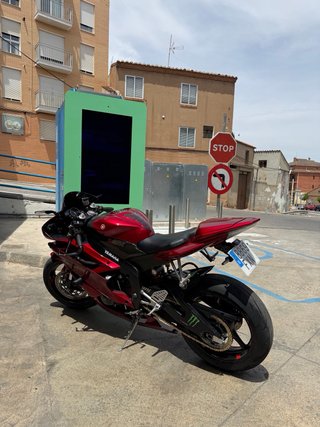 Yamaha R6 2007 “Negociable”
