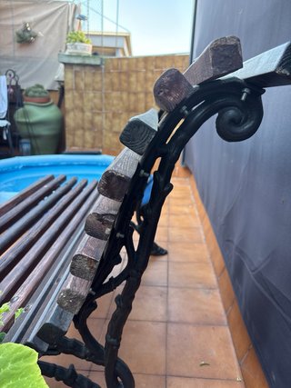 Banco de jardín madera y metal