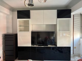 Mueble salón modular negro y blanco