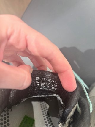 Botas de monte Gore-Tex grises y turquesa