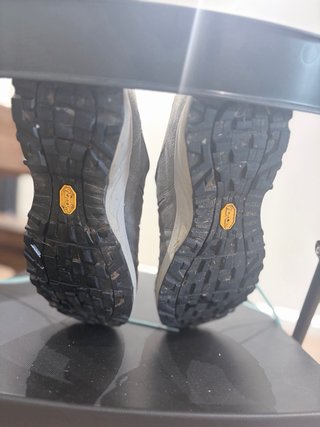 Botas de monte Gore-Tex grises y turquesa