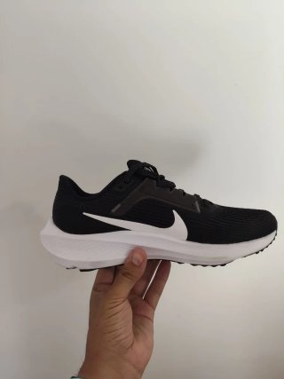 T38,5 Nike Air Zoom Pegasus 40 Negras
