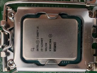 HP Pro Mini 400 G9 i5-12500T 16/256