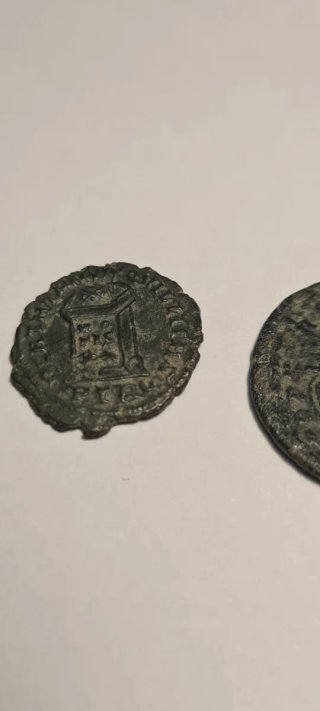 Lotto di 3 antiche monete romane
