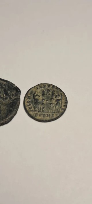 Lotto di 3 antiche monete romane