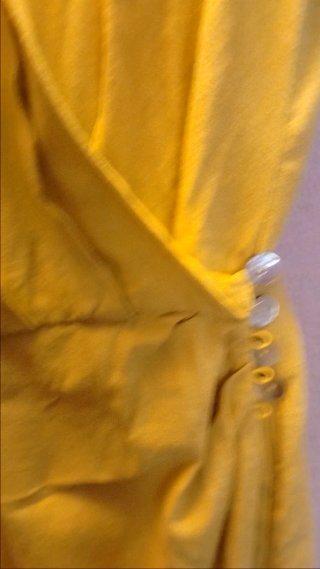 Vestido cruzado amarillo talla 38