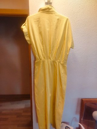 Vestido cruzado amarillo talla 38