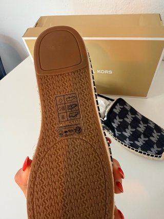 Alpargatas Michael Kors Negras y Grises