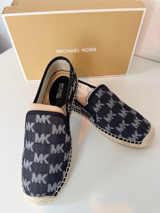 Alpargatas Michael Kors Negras y Grises
