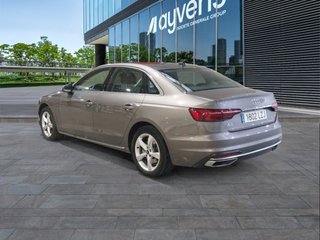 Audi A4 Advanced 30 TDI 100 kW (136 CV) S tronic