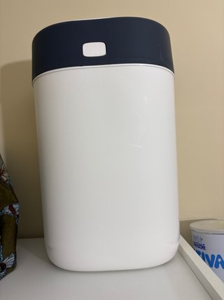 Cubo para pañales con recambios tomme tippe