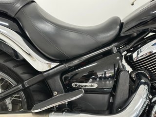 KAWASAKI VN 900 CLASSIC