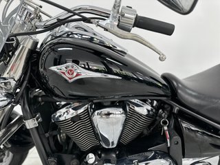 KAWASAKI VN 900 CLASSIC