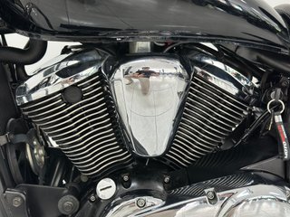 KAWASAKI VN 900 CLASSIC