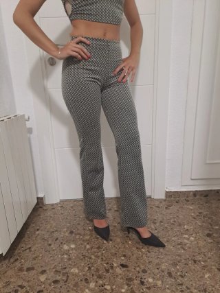 Conjunto Pull&Bear Top y Pantalón XXS