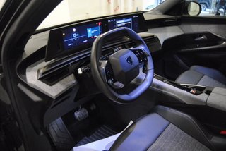 Peugeot 3008 HYBRID 145 e-DCS6 ALLURE 2025