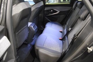 Peugeot 3008 HYBRID 145 e-DCS6 ALLURE 2025