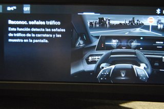 Peugeot 3008 HYBRID 145 e-DCS6 ALLURE 2025