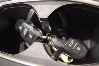 Peugeot 3008 HYBRID 145 e-DCS6 ALLURE 2025