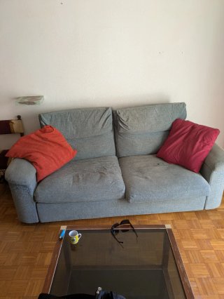 Sofá Cama Gris + 2 Cojines