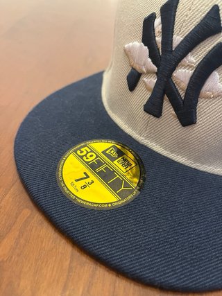 Gorra New Era Yankees Beige y Azul