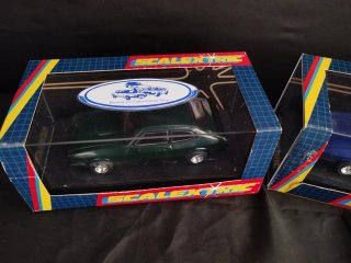 2 Ford Capri Scalextric Legend Limitada numerada