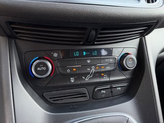 Ford C-Max 1.5 TDCi 88kW (120CV) Business