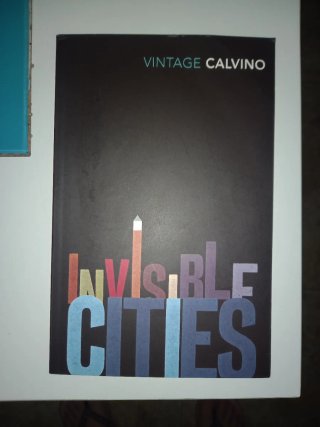 4 Libros en inglés B1-B2 y novela corta en español