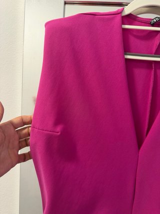 Vestido fucsia drapeado