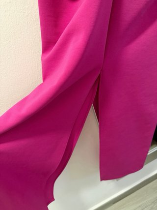 Vestido fucsia drapeado