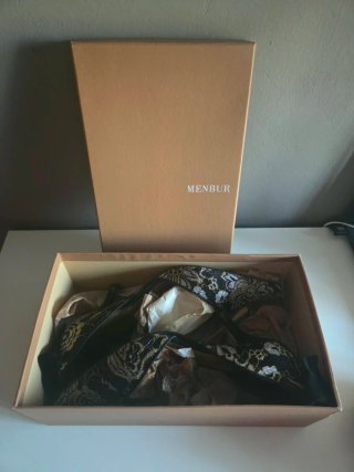Tacones y bolso Menbur